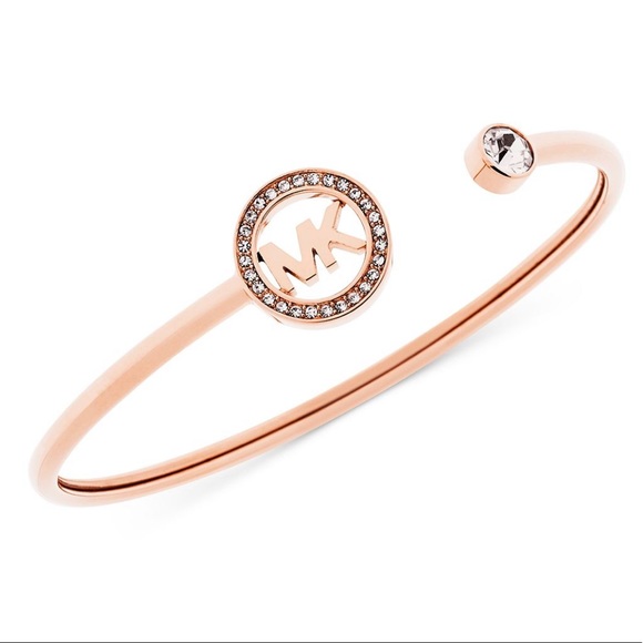 Cuff Bracelet - Picture 1 of 3